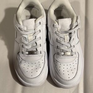 Nike Kids White Leather Sneakers